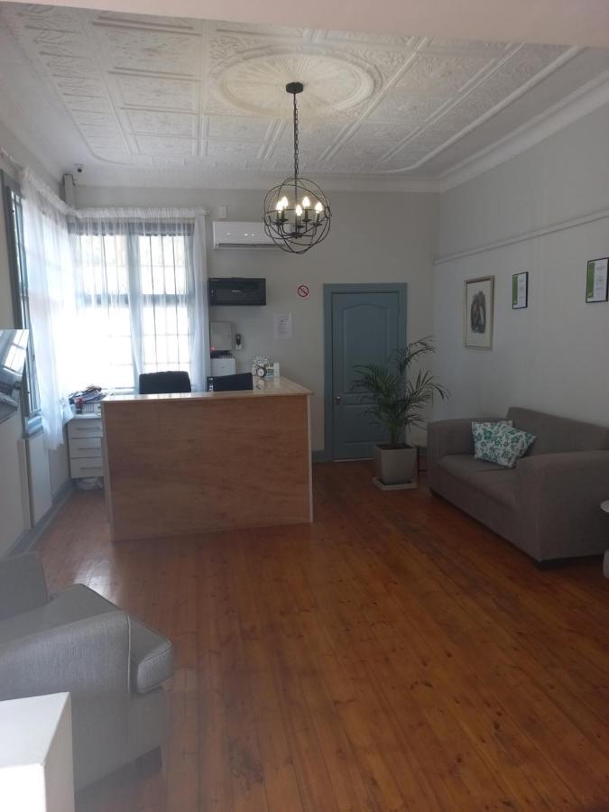 Triple9 Hatfield Guesthouse Pretoria-Noord Eksteriør bilde